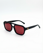 Adventuress, Grunge Red