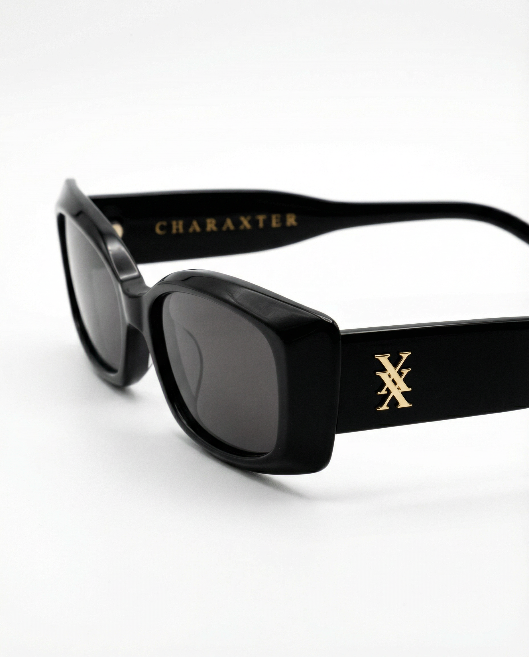 Siren Sleek, Piano Black