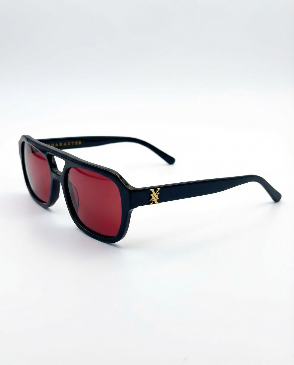 Adventuress, Grunge Red