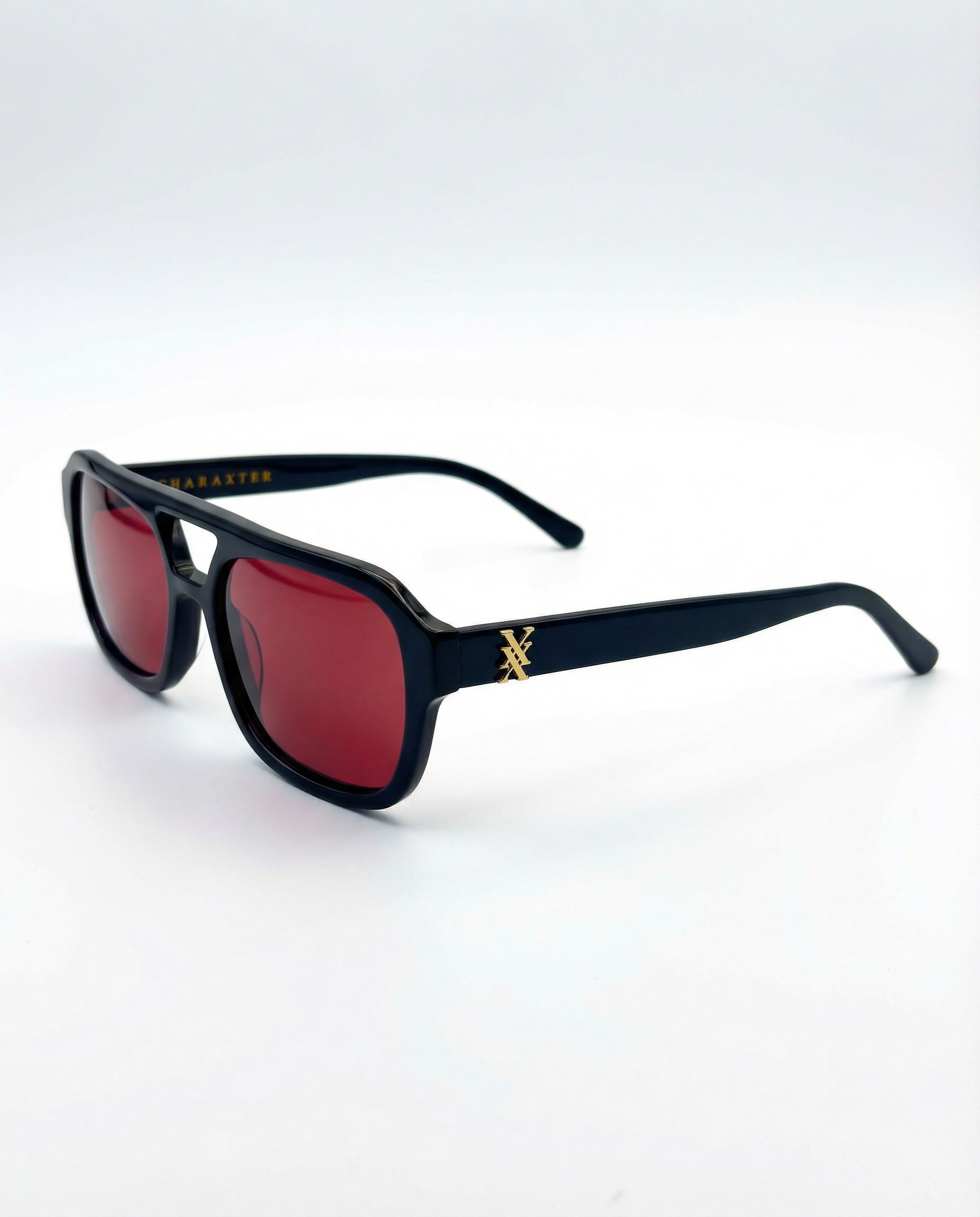 Adventuress, Grunge Red