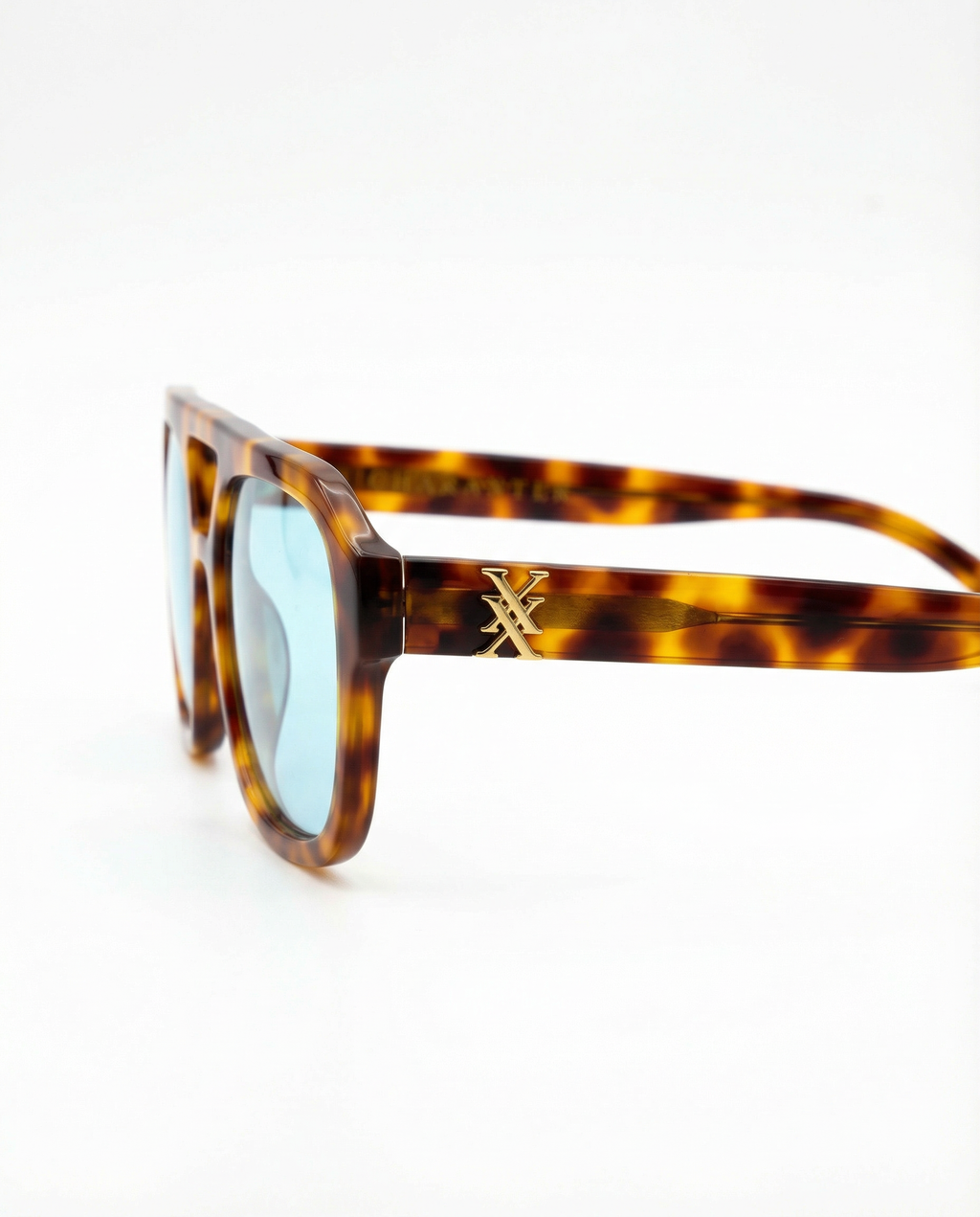 Adventuress, Sky Blue