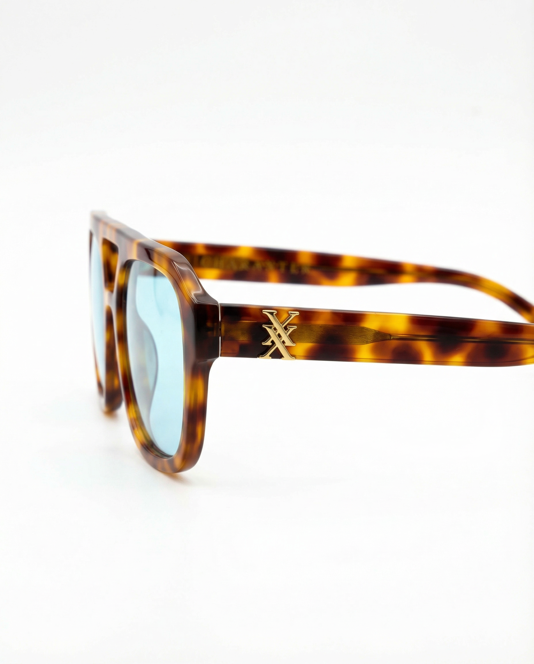 Adventuress, Sky Blue