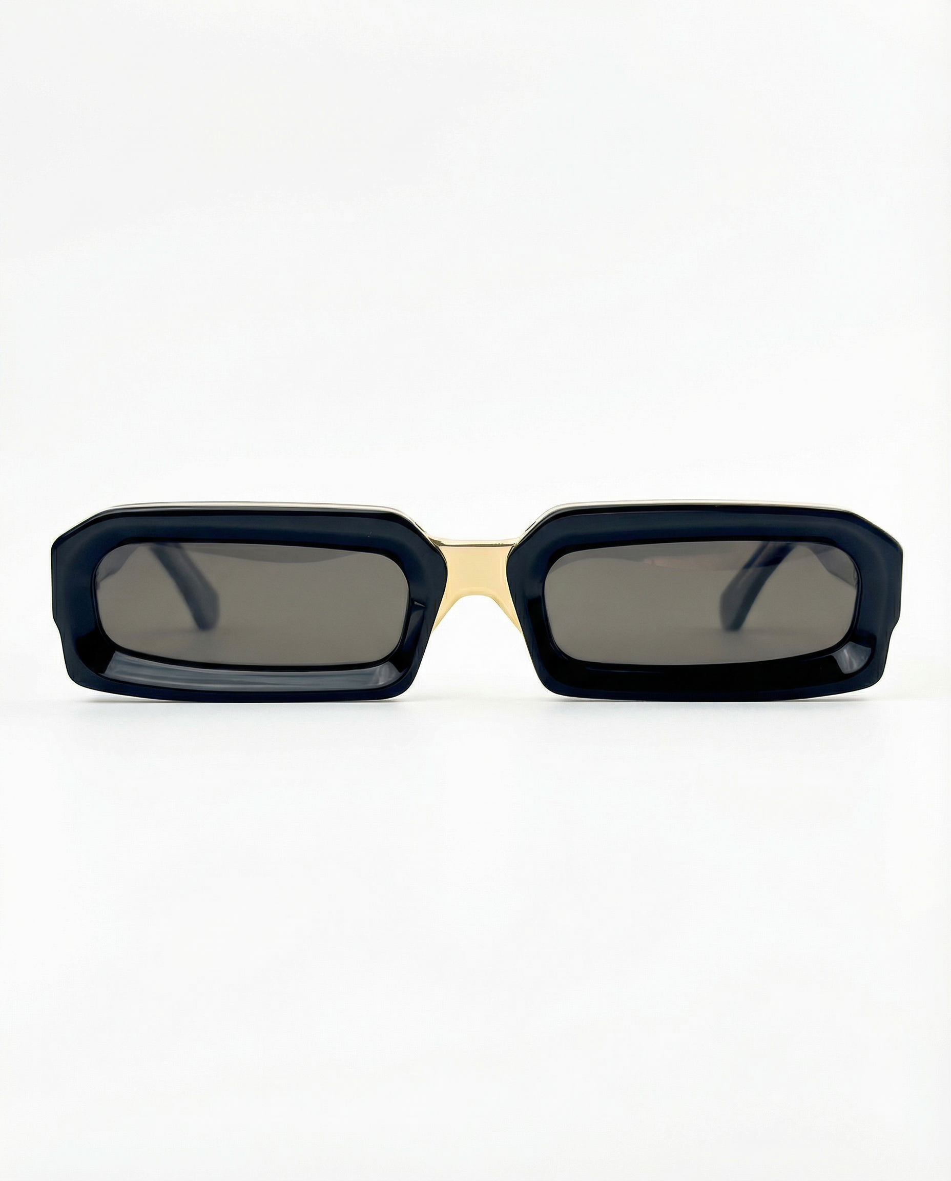 Visionary, Piano Black